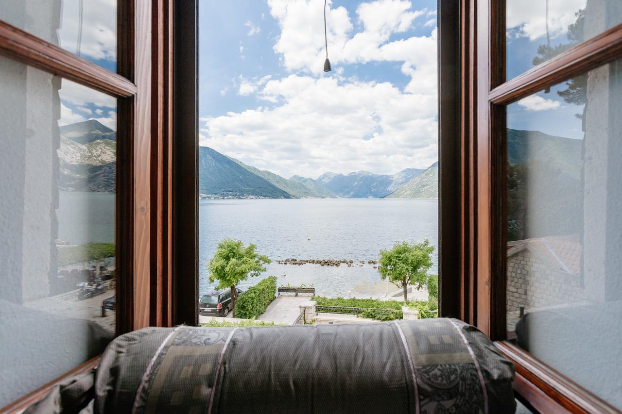 Villa Luxury Stone On The Sea With Private Pool And View 코토르 외부 사진